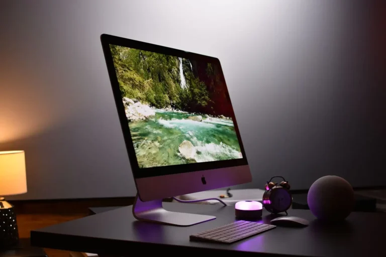 Fond d&rsquo;écran de PC : bien le choisir, le trouver et l&rsquo;installer
