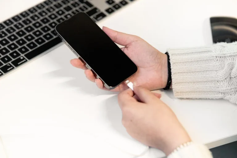 iPhone et USB-C : quels modèles, depuis quand et ce que ça change