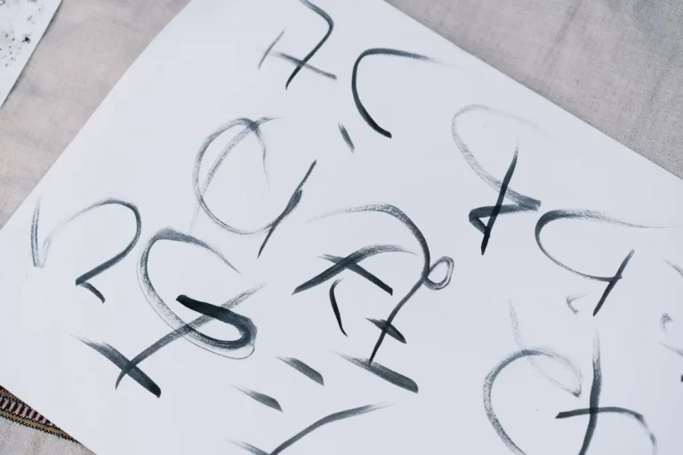 Tableau des hiragana : lire, comprendre et mémoriser le syllabaire japonais